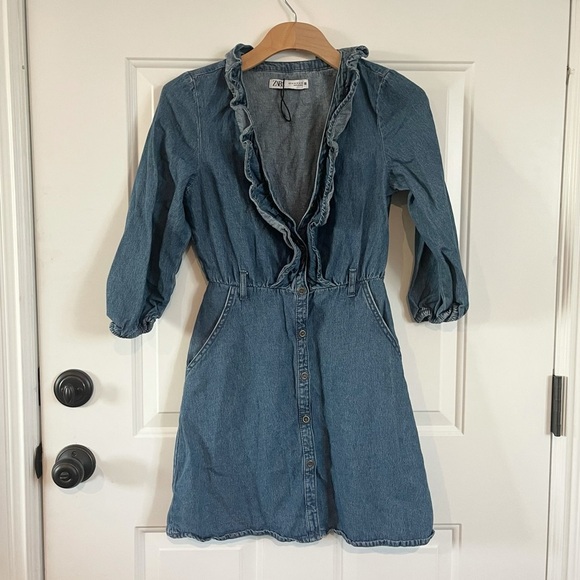 NWT ZARA DENIM RUFFLE COLLAR mini DRESS size x small - Picture 1 of 4